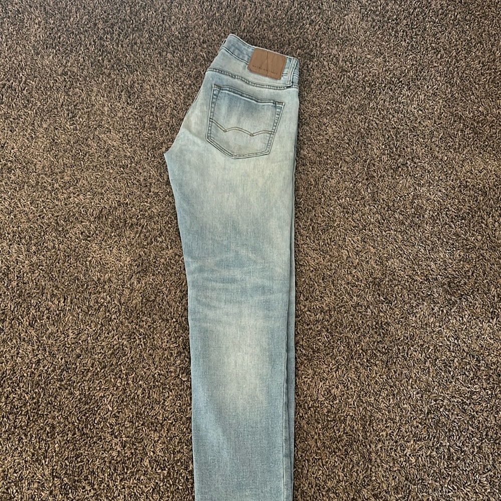 Men’s American Eagle jeans